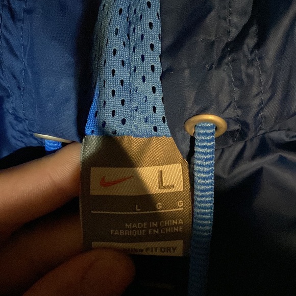 Nike windbreaker - Picture 2 of 3